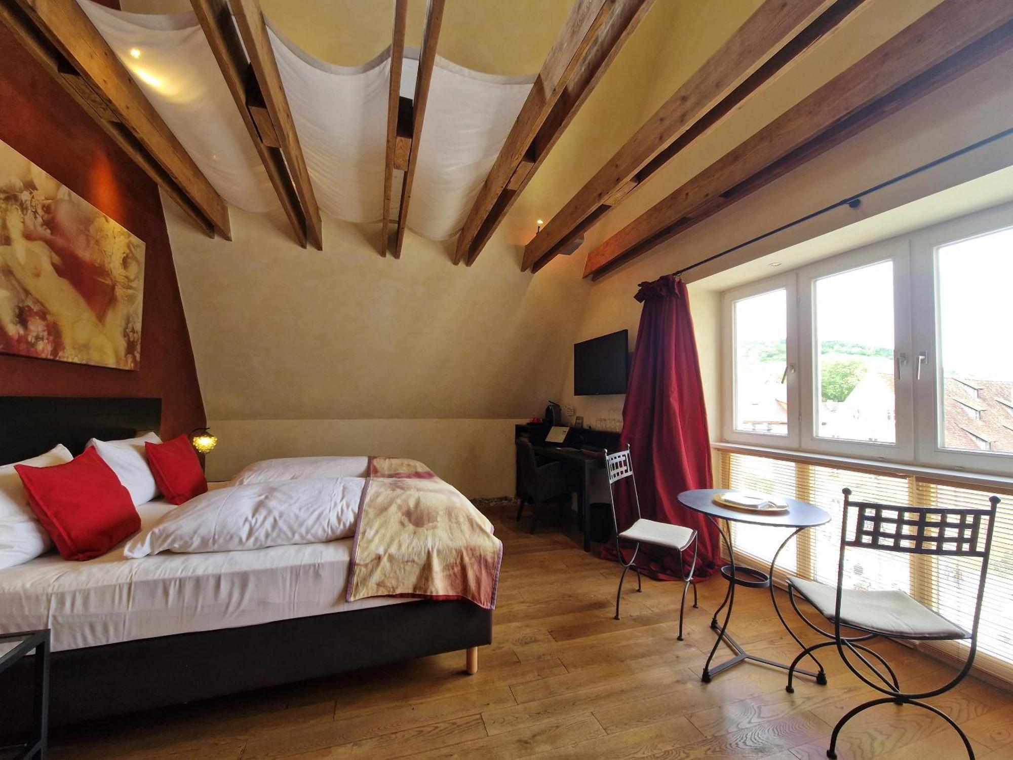 Laurentius Boutique-Hotel & Restaurant Weikersheim Exteriör bild